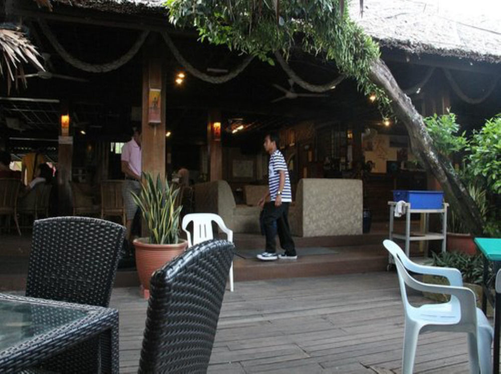 Paya Beach Spa & Dive Resort Kampung Genting Kültér fotó